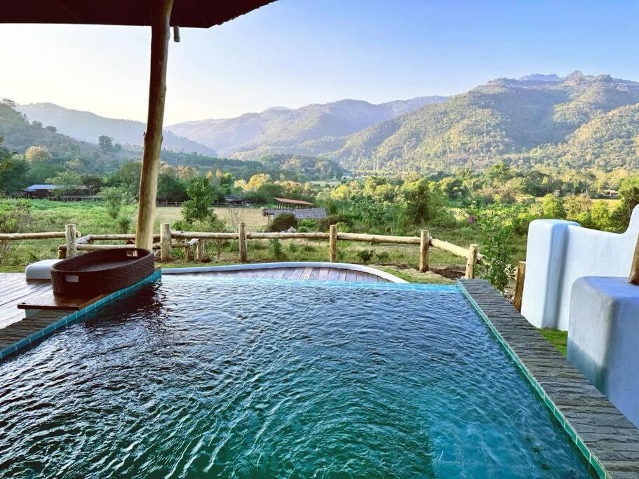 Elephantpoolvilla Maetang Chiangmai Ban Muang Kut Exterior photo